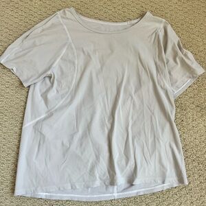 Women's White Lululemon Top